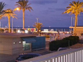 Miyas 2, PRIMERA LÍNEA DE PLAYA